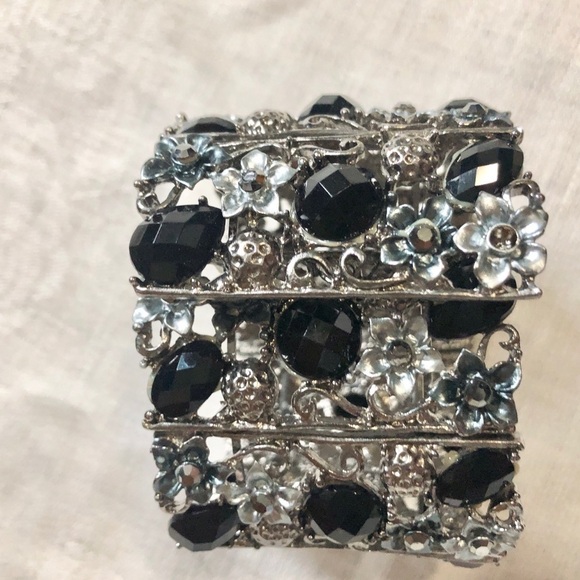 Metal Mediterranean Cuff Bracelet Woven Pale Pink Blue Flower Designs - Picture 2 of 5